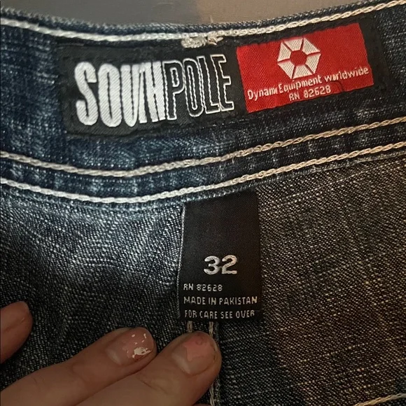 South Pole Men's Vintage Y2K Style Blue Wash Denim Shorts with White Hem - sz 32 - Picture 6 of 8